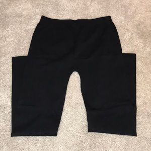S/M Black Capri Spandex Leggings